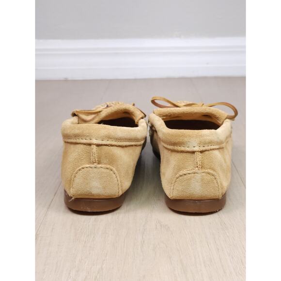 Minnetonka Suede Moccasins with Beaded Design – Size 9.5 Narrow, Classic Style - Picture 5 of 14